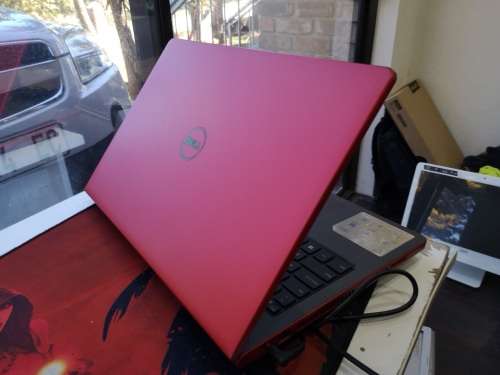 **limited edition**DELL INSPIRON 5558*i5-5200U*4gb RAM*1000GB HDD*METALLIC RED*WAVES